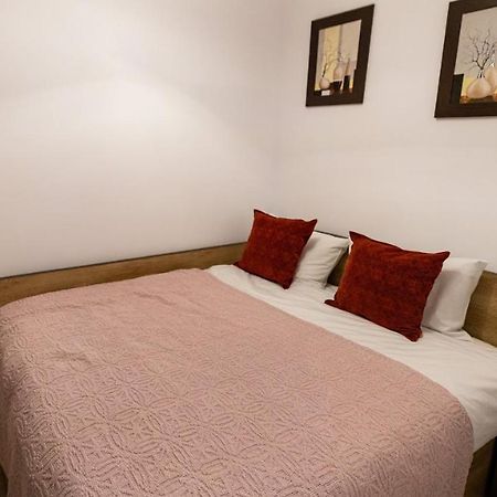 Studio Aries Postavarului Brasov Bagian luar foto